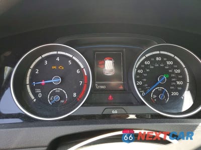 Zdjęcie 9 z 12 samochodu: 2015 VOLKSWAGEN GOLF R VIN:WVWLF7AU9FW326097 - miniatura