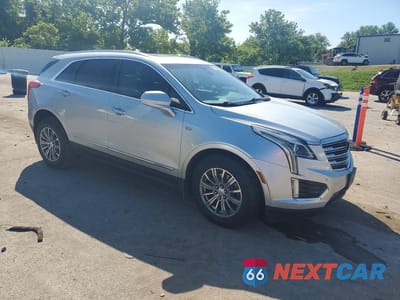 Czwarte zdjęcie samochodu z boku: 2018 CADILLAC XT5 LUXURY VIN:1GYKNCRS7JZ117694 - miniatura
