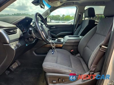 Zdjęcie 7 z 14 samochodu: 2016 CHEVROLET TAHOE C1500 LS VIN:1GNSCAKC6GR171636 - miniatura