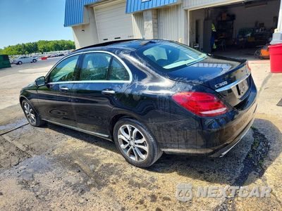 Drugie zdjęcie samochodu z przodu: 2015 MERCEDES-BENZ C 300 4MATIC VIN:55SWF4KB0FU068774 - miniatura