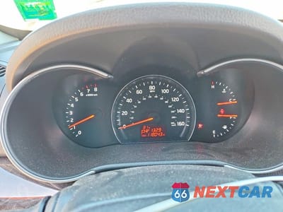 Zdjęcie 9 z 13 samochodu: 2014 KIA SORENTO LX VIN:5XYKT3A67EG533758 - miniatura