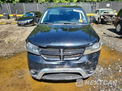 Piąte zdjęcie samochodu w środku: 2019 DODGE JOURNEY CROSSROAD VIN:3C4PDCGG8KT716707 - miniatura