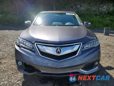 Piąte zdjęcie samochodu w środku: 2017 ACURA RDX TECHNOLOGY VIN:5J8TB4H58HL012200 - miniatura