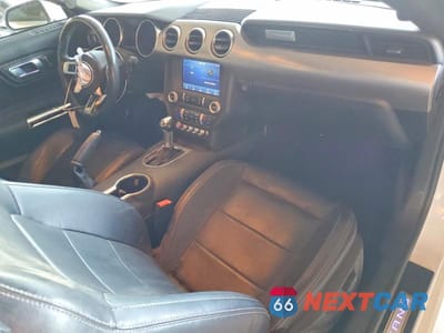 Zdjęcie 8 z 12 samochodu: 2023 FORD MUSTANG VIN:1FATP8UH4P5110270 - miniatura