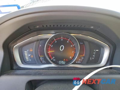 Zdjęcie 9 z 13 samochodu: 2016 VOLVO XC60 T5 PREMIER VIN:YV440MDK9G2867042 - miniatura