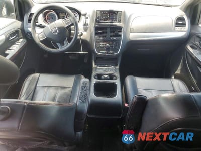 Zdjęcie 8 z 13 samochodu: 2017 DODGE GRAND CARAVAN GT VIN:2C4RDGEG7HR716146 - miniatura