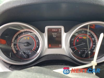 Zdjęcie 9 z 12 samochodu: 2014 DODGE JOURNEY SXT VIN:3C4PDCBG3ET129097 - miniatura