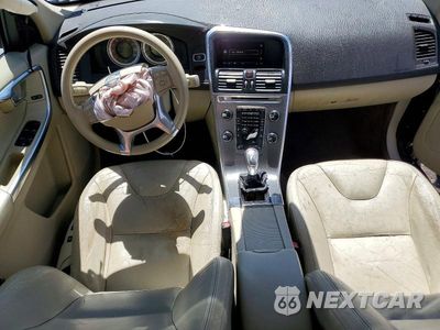 Zdjęcie 8 z 14 samochodu: 2013 VOLVO XC60 3.2 VIN:YV4940DZ8D2393144 - miniatura
