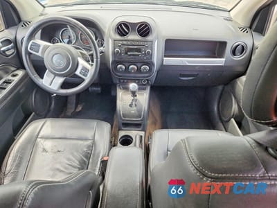 Zdjęcie 8 z 13 samochodu: 2015 JEEP COMPASS LATITUDE VIN:1C4NJDEB7FD215185 - miniatura