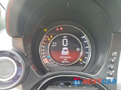 Zdjęcie 9 z 12 samochodu: 2017 FIAT 500 ABARTH VIN:3C3CFFFH1HT547891 - miniatura