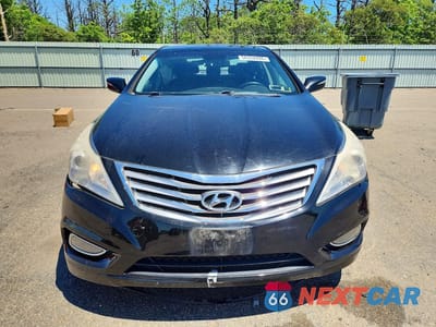 Piąte zdjęcie samochodu w środku: 2012 HYUNDAI AZERA BASE VIN:KMHFH4JG1CA159142 - miniatura