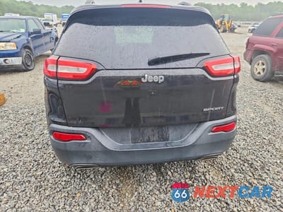 Zdjęcie 6 z 13 samochodu: 2016 JEEP CHEROKEE SPORT VIN:1C4PJLAS9GW302522 - miniatura