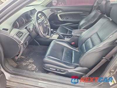 Zdjęcie 7 z 12 samochodu: 2009 HONDA ACCORD VIN:1HGCS22859A010814 - miniatura