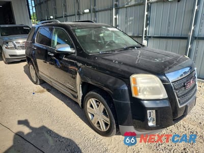 Czwarte zdjęcie samochodu z boku: 2011 GMC TERRAIN SLT VIN:2CTALWEC1B6248631 - miniatura