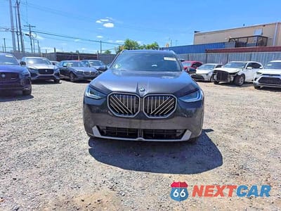 Piąte zdjęcie samochodu w środku: 2025 BMW X3 30 XDRIVE VIN:5UX53GP04S9100000 - miniatura