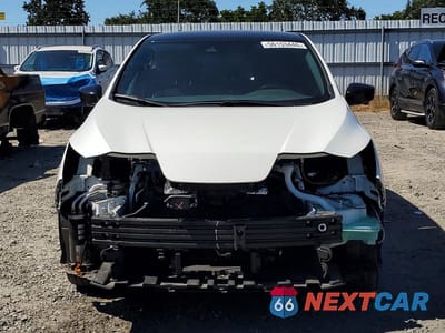 Piąte zdjęcie samochodu w środku: 2022 NISSAN LEAF SV PLUS VIN:1N4BZ1CV6NC554974 - miniatura