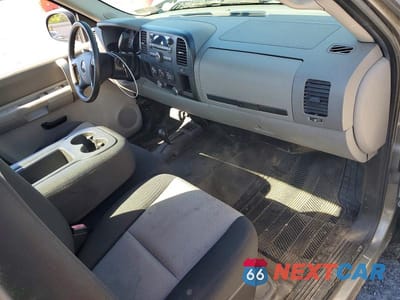 Zdjęcie 8 z 12 samochodu: 2009 GMC SIERRA K1500 VIN:1GTEK14029Z135781 - miniatura