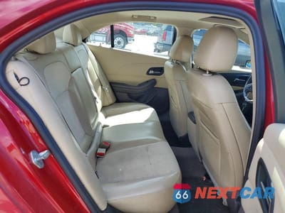 Zdjęcie 10 z 12 samochodu: 2014 CHEVROLET MALIBU 1LT VIN:1G11C5SL0EF141471 - miniatura