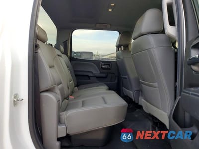 Zdjęcie 10 z 12 samochodu: 2019 GMC SIERRA K3500 VIN:1GT42TCYXKF177699 - miniatura