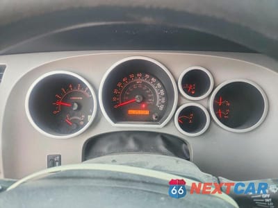 Zdjęcie 9 z 12 samochodu: 2008 TOYOTA TUNDRA SR5 VIN:5TFRV54128X043105 - miniatura