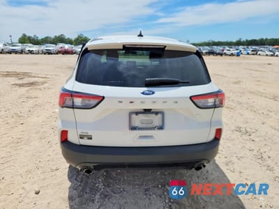 Zdjęcie 6 z 13 samochodu: 2021 FORD ESCAPE SE VIN:1FMCU0G6XMUA11951 - miniatura