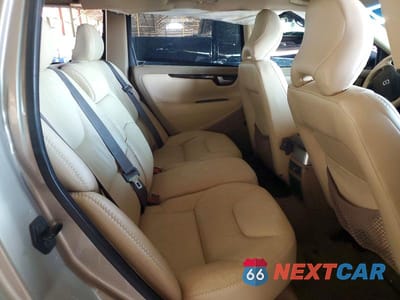 Zdjęcie 10 z 12 samochodu: 2002 VOLVO V70 XC VIN:YV1SZ58DX21071863 - miniatura