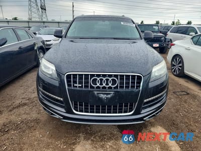 Piąte zdjęcie samochodu w środku: 2010 AUDI Q7 PREMIUM PLUS VIN:WA1LYAFE1AD007025 - miniatura