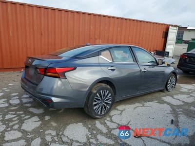 Trzecie zdjęcie samochodu z tyłu: 2025 NISSAN ALTIMA SV VIN:1N4BL4DV6SN368918 - miniatura