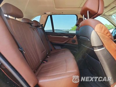 Zdjęcie 11 z 13 samochodu: 2015 BMW X5 XDRIVE50I VIN:5UXKR6C55F0J76820 - miniatura