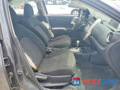 Zdjęcie 7 z 12 samochodu: 2019 NISSAN VERSA SV VIN:3N1CN7AP6KL867723 - miniatura