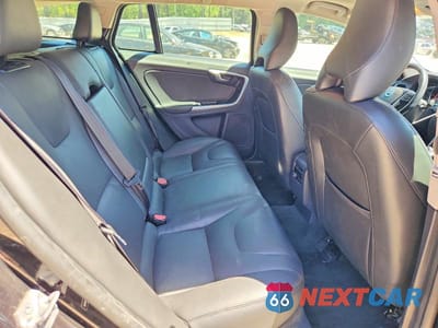 Zdjęcie 10 z 13 samochodu: 2016 VOLVO V60 T5 PLATINUM VIN:YV140MEM8G1305135 - miniatura