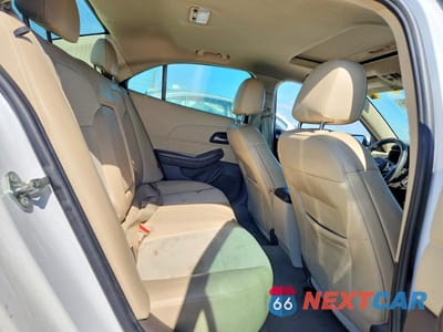 Zdjęcie 10 z 12 samochodu: 2015 CHEVROLET MALIBU 1LT VIN:1G11C5SL6FF200914 - miniatura