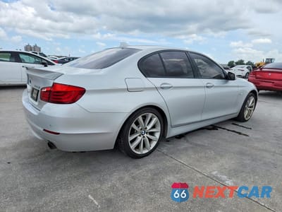Trzecie zdjęcie samochodu z tyłu: 2012 BMW 535 I VIN:WBAFR7C52CC815235 - miniatura