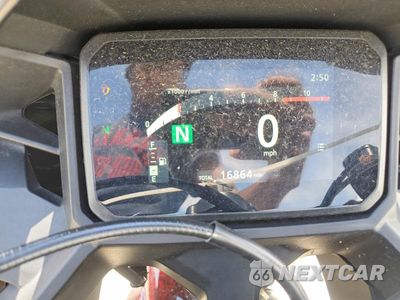 Zdjęcie 7 z 9 samochodu: 2024 HONDA CBR500 RA VIN:MLHPC7050R5000409 - miniatura