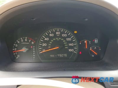 Zdjęcie 9 z 12 samochodu: 2003 HONDA ACCORD EX VIN:JHMCM56603C054782 - miniatura
