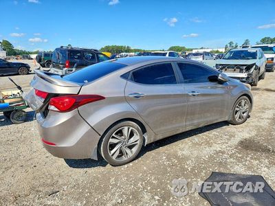 Trzecie zdjęcie samochodu z tyłu: 2016 HYUNDAI ELANTRA LIMITED VIN:5NPDH4AEXGH657011 - miniatura