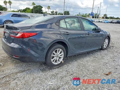 Trzecie zdjęcie samochodu z tyłu: 2025 TOYOTA CAMRY LE VIN:4T1DAACK5SU016199 - miniatura