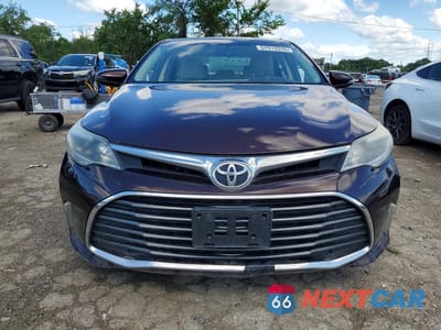 Piąte zdjęcie samochodu w środku: 2016 TOYOTA AVALON XLE VIN:4T1BK1EB0GU197821 - miniatura