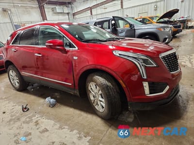 Czwarte zdjęcie samochodu z boku: 2024 CADILLAC XT5 LUXURY VIN:1GYKNBR46RZ755104 - miniatura