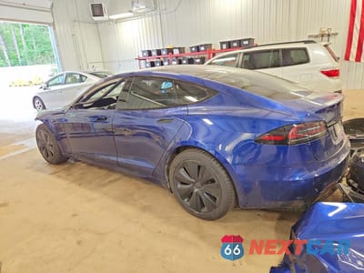 Drugie zdjęcie samochodu z przodu: 2022 TESLA MODEL S VIN:5YJSA1E51NF476833 - miniatura