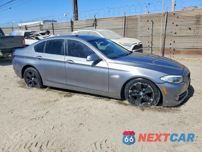 Czwarte zdjęcie samochodu z boku: 2013 BMW 528 I VIN:WBAXG5C55DD233382 - miniatura