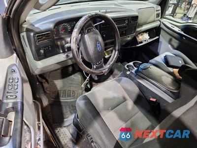 Zdjęcie 8 z 12 samochodu: 2003 FORD F350 SUPER DUTY VIN:1FTWW33P23EC50057 - miniatura
