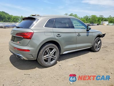Trzecie zdjęcie samochodu z tyłu: 2023 AUDI Q5 E PREMIUM PLUS 55 VIN:WA1E2AFYXP2111442 - miniatura