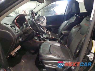 Zdjęcie 7 z 13 samochodu: 2020 JEEP COMPASS TRAILHAWK VIN:3C4NJDDB3LT159737 - miniatura