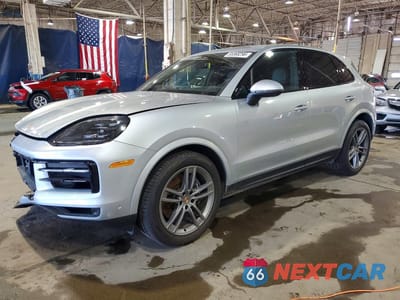 2026 PORSCHE CAYENNE WP1AA2AY5TDA00802 - główne zdjęcie licytacji z USA - miniatura