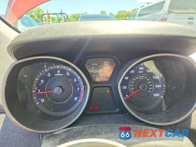 Zdjęcie 9 z 12 samochodu: 2015 HYUNDAI ELANTRA SE VIN:5NPDH4AE0FH566666 - miniatura