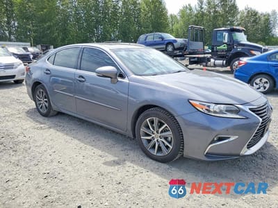 Czwarte zdjęcie samochodu z boku: 2016 LEXUS ES 300H VIN:JTHBW1GG9G2120053 - miniatura