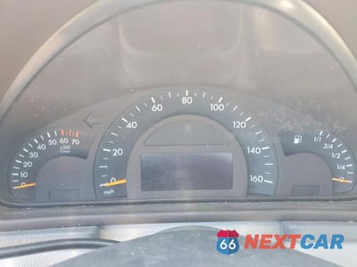 Zdjęcie 9 z 12 samochodu: 2004 MERCEDES-BENZ C 230K SPORT SEDAN VIN:WDBRF40J74A629355 - miniatura