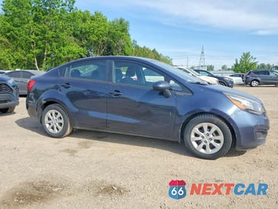 Czwarte zdjęcie samochodu z boku: 2015 KIA RIO LX VIN:KNADM4A32F6517647 - miniatura