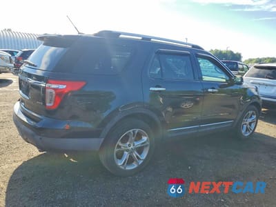 Trzecie zdjęcie samochodu z tyłu: 2015 FORD EXPLORER LIMITED VIN:1FM5K8F89FGB28972 - miniatura
